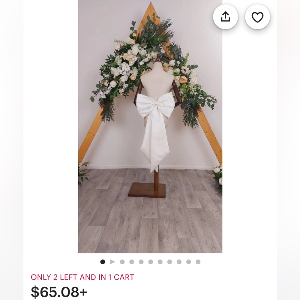 Bridal bow for dress